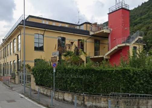 negozio in vendita a Villanuova sul Clisi