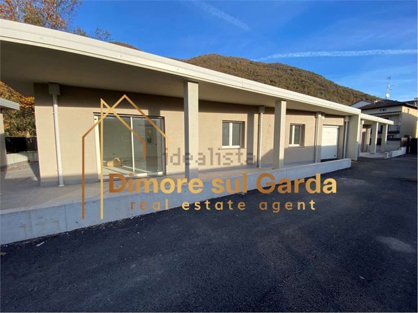 casa indipendente in vendita a Villanuova sul Clisi