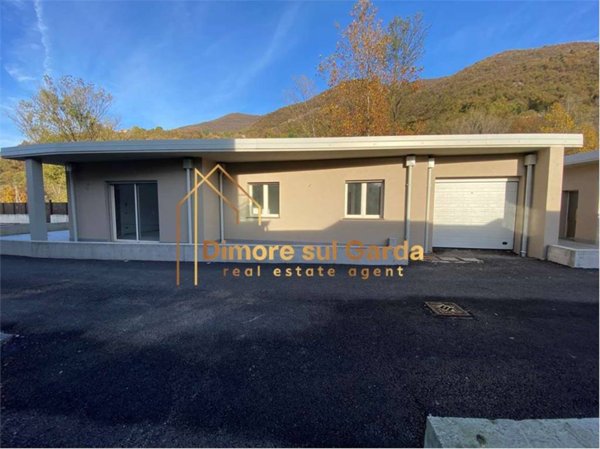 casa indipendente in vendita a Villanuova sul Clisi