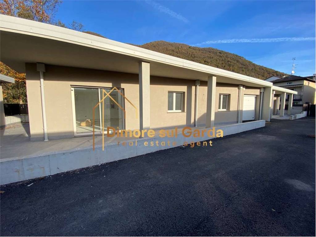 casa indipendente in vendita a Villanuova sul Clisi