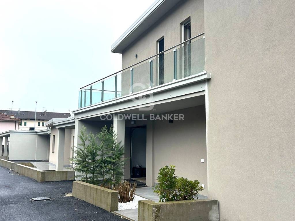 casa indipendente in vendita a Villanuova sul Clisi