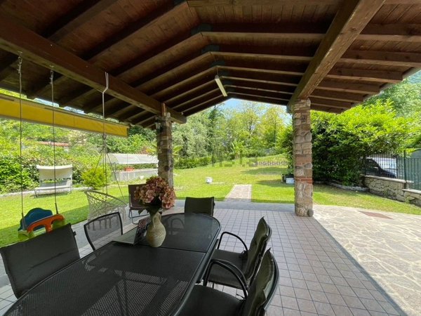 casa indipendente in vendita a Villanuova sul Clisi