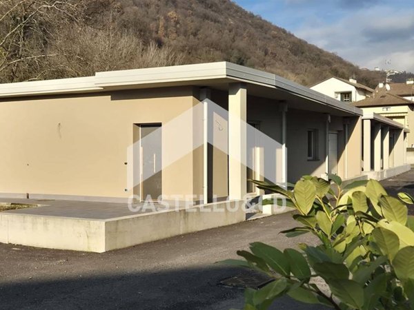 casa indipendente in vendita a Villanuova sul Clisi