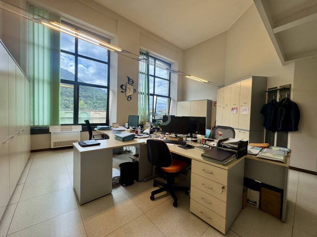 ufficio in vendita a Villanuova sul Clisi