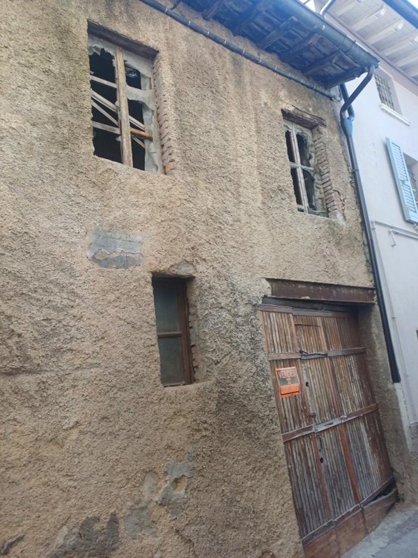 casa indipendente in vendita a Villanuova sul Clisi