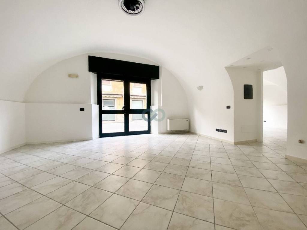 bivano in vendita a Villanuova sul Clisi