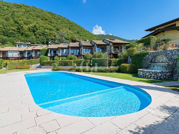 casa indipendente in vendita a Villanuova sul Clisi
