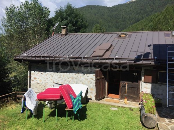 appartamento in vendita a Vione