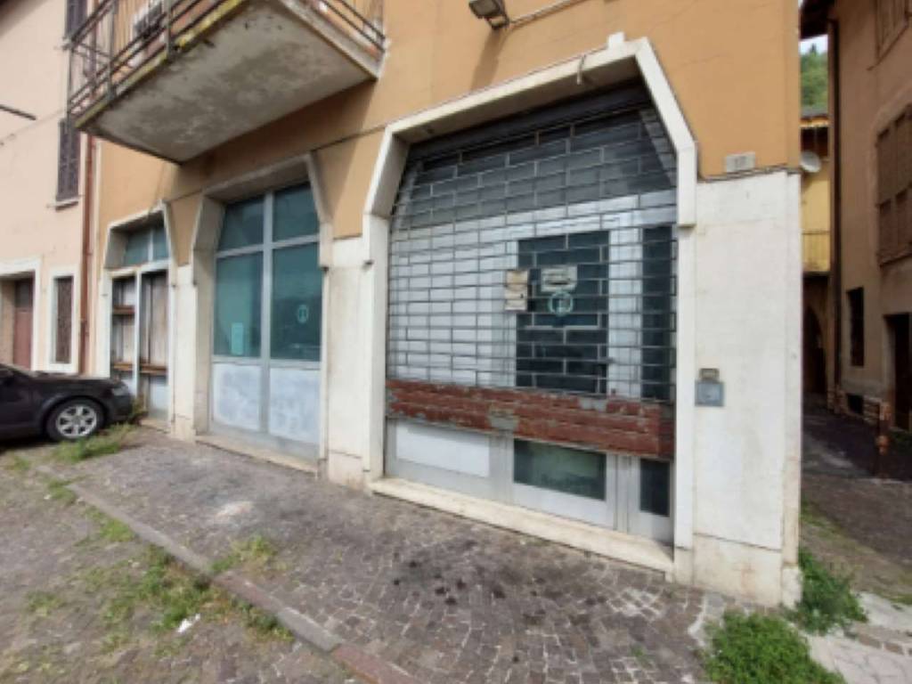 locale di sgombero in vendita a Vobarno