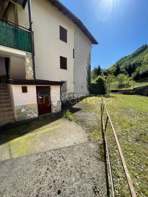 casa indipendente in vendita a Vobarno in zona Degagna