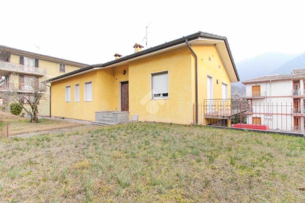 casa indipendente in vendita a Vobarno in zona Collio