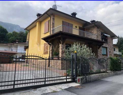 appartamento in vendita a Vobarno in zona Carpeneda