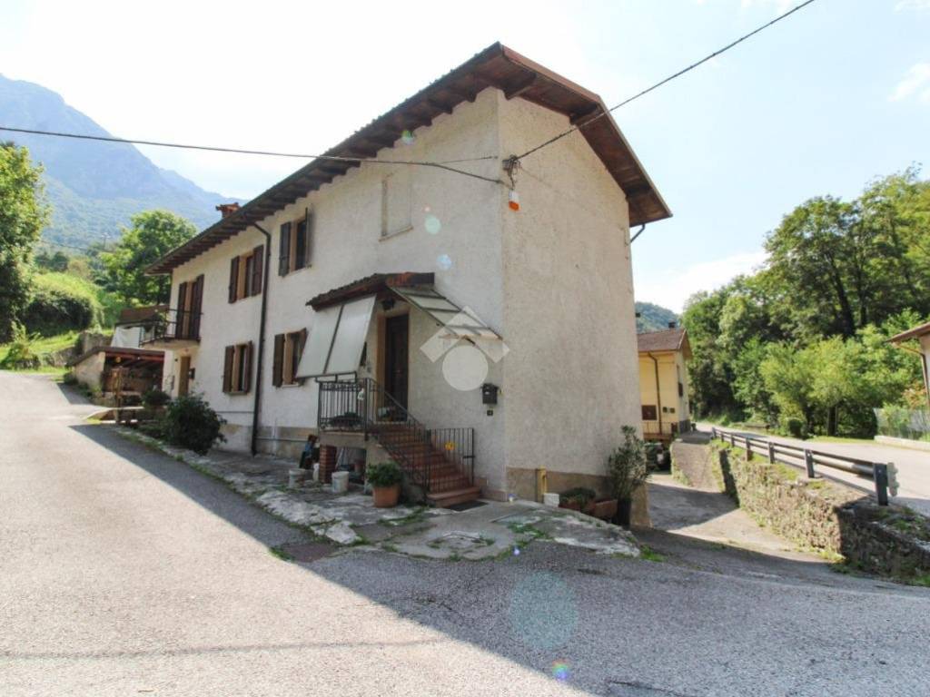 casa indipendente in vendita a Vobarno