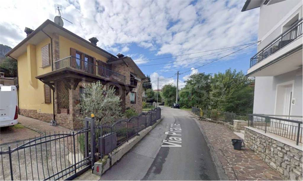 appartamento in vendita a Vobarno in zona Carpeneda