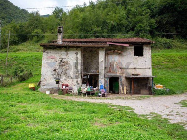 casa indipendente in vendita a Vobarno in zona Degagna