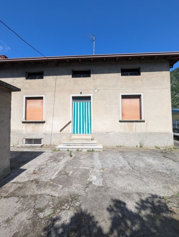 casa indipendente in vendita a Vobarno