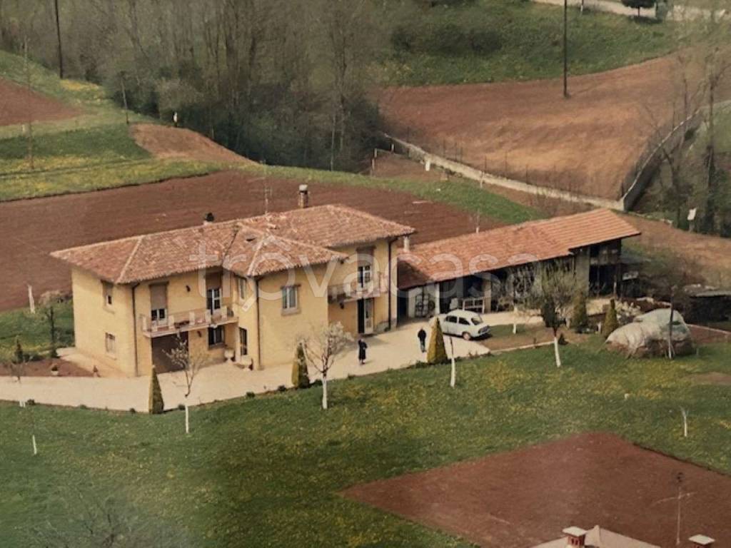 casa indipendente in vendita a Vobarno in zona Carpeneda