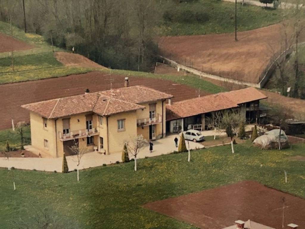 casa indipendente in vendita a Vobarno in zona Carpeneda