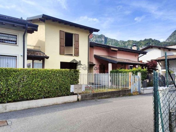 casa indipendente in vendita a Vobarno