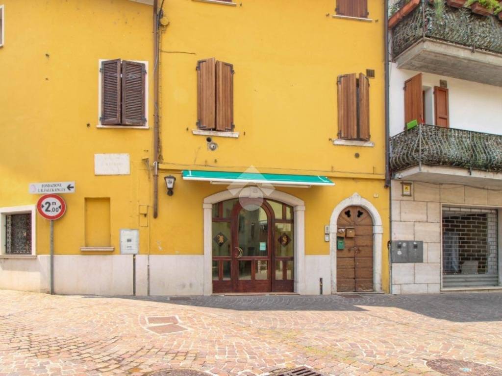 negozio in vendita a Vobarno in zona Collio