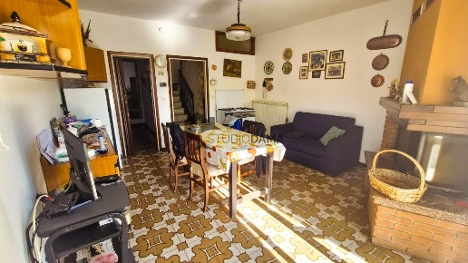 casa indipendente in vendita a Vobarno in zona Carvanno