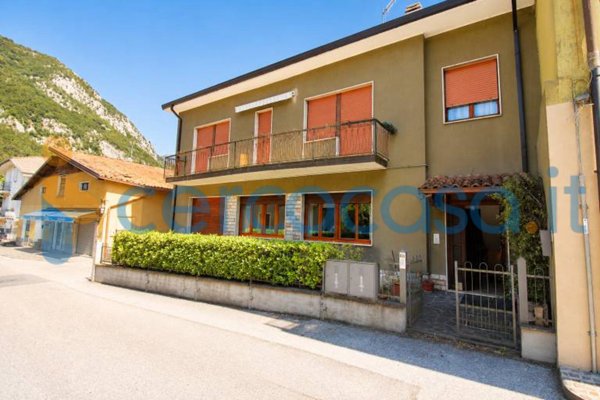 appartamento in vendita a Vobarno in zona Carpeneda