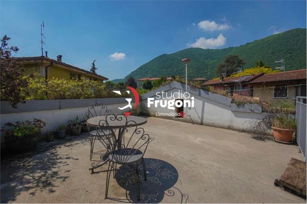 casa indipendente in vendita a Vobarno