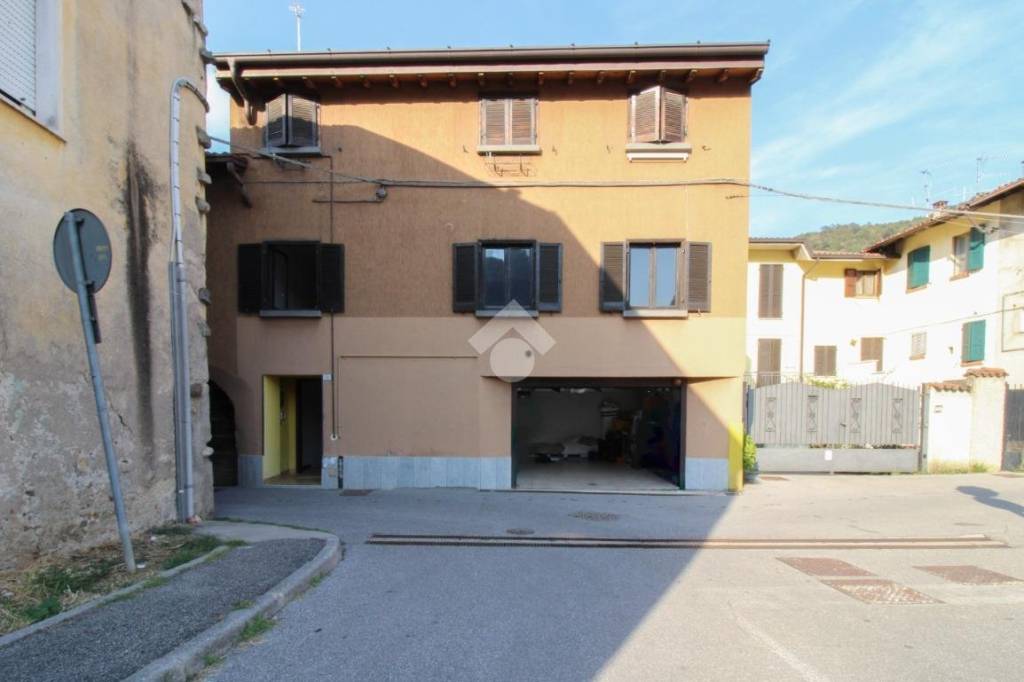 appartamento in vendita a Vobarno in zona Collio