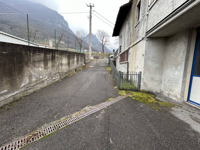 casa indipendente in vendita a Zone