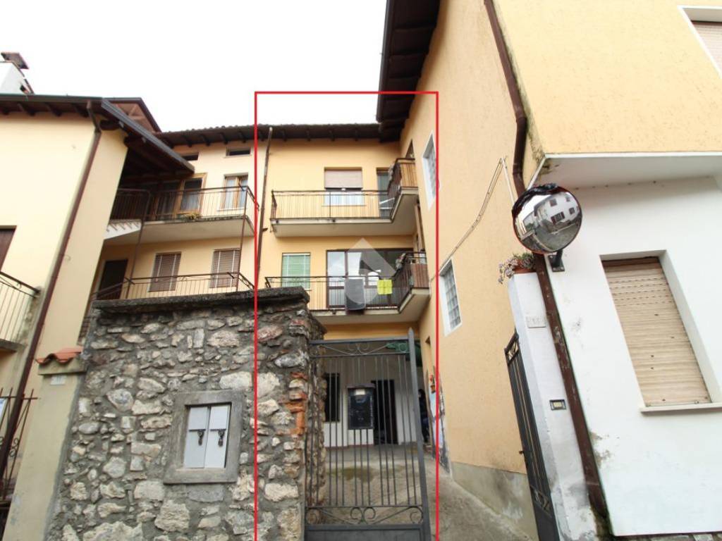 casa indipendente in vendita a Zone