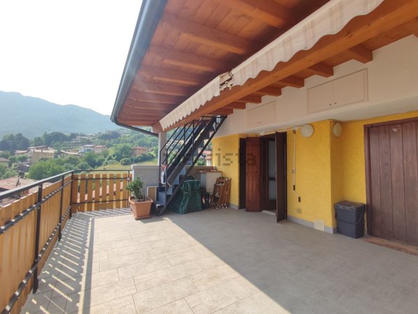 appartamento in vendita a Zone