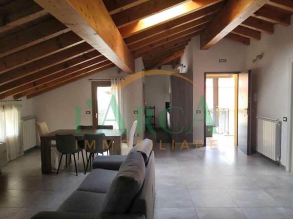 appartamento in vendita a Zone