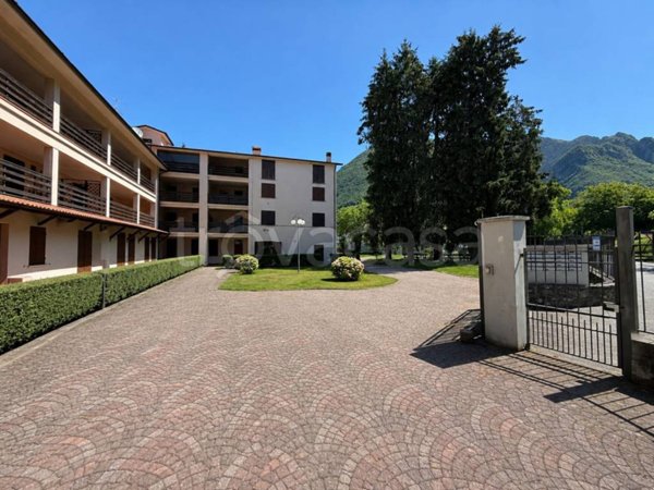 appartamento in vendita a Zone