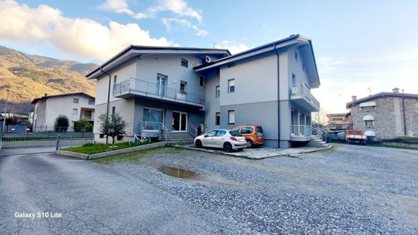 appartamento in vendita a Piancogno