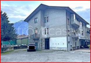 appartamento in vendita a Piancogno in zona Piamborno