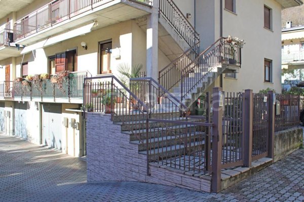 appartamento in vendita a Piancogno