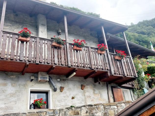 casa indipendente in vendita a Piancogno