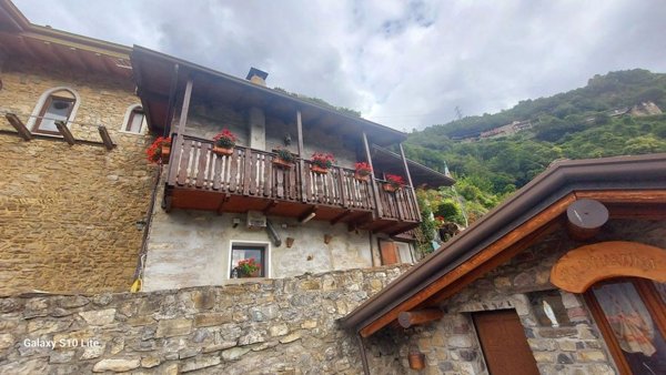 appartamento in vendita a Piancogno in zona Annunciata