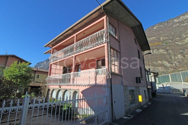 casa indipendente in vendita a Piancogno in zona Piamborno