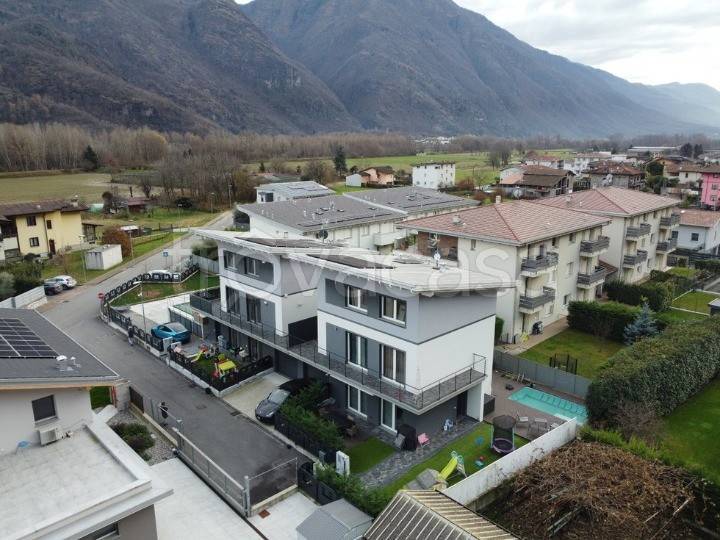 casa indipendente in vendita a Piancogno