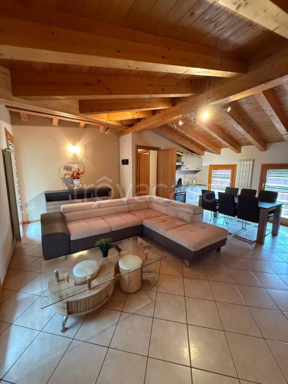 appartamento in vendita a Piancogno