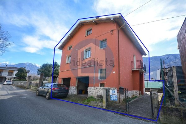 appartamento in vendita a Piancogno in zona Cogno