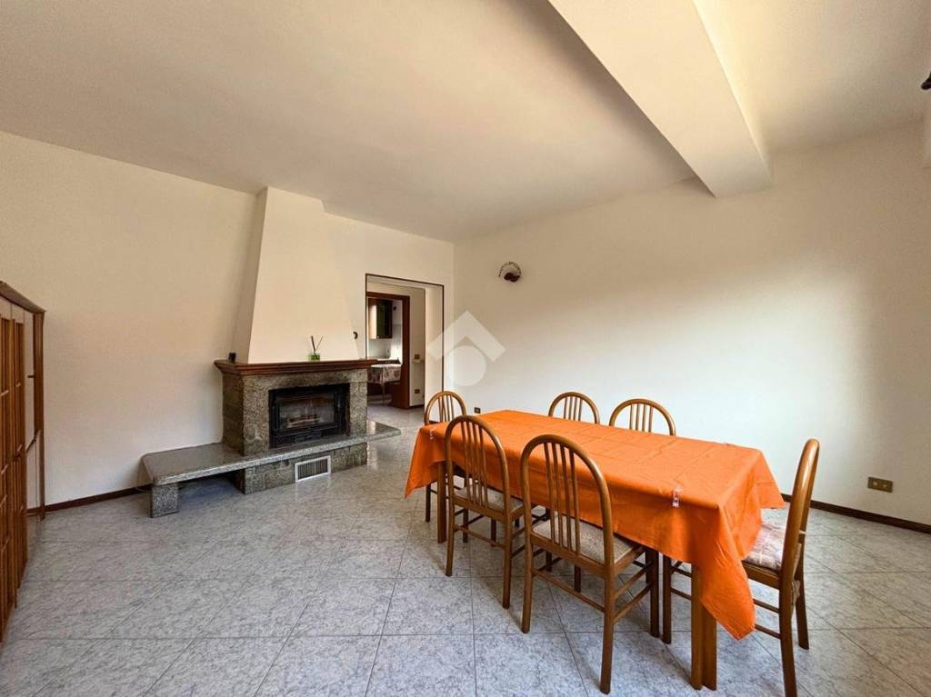 appartamento in vendita a Piancogno