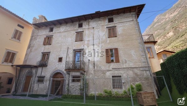 casale in vendita a Piancogno in zona Piamborno