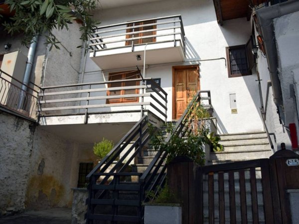 casa indipendente in vendita a Chianocco