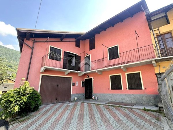 casa semindipendente in vendita a Chianocco