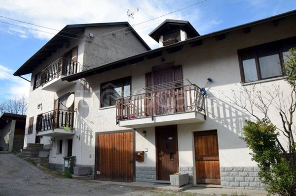 casa indipendente in vendita a Chianocco