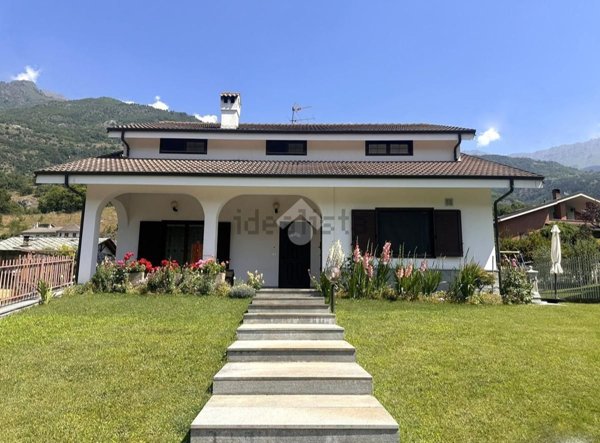casa indipendente in vendita a Chianocco in zona Vernetto