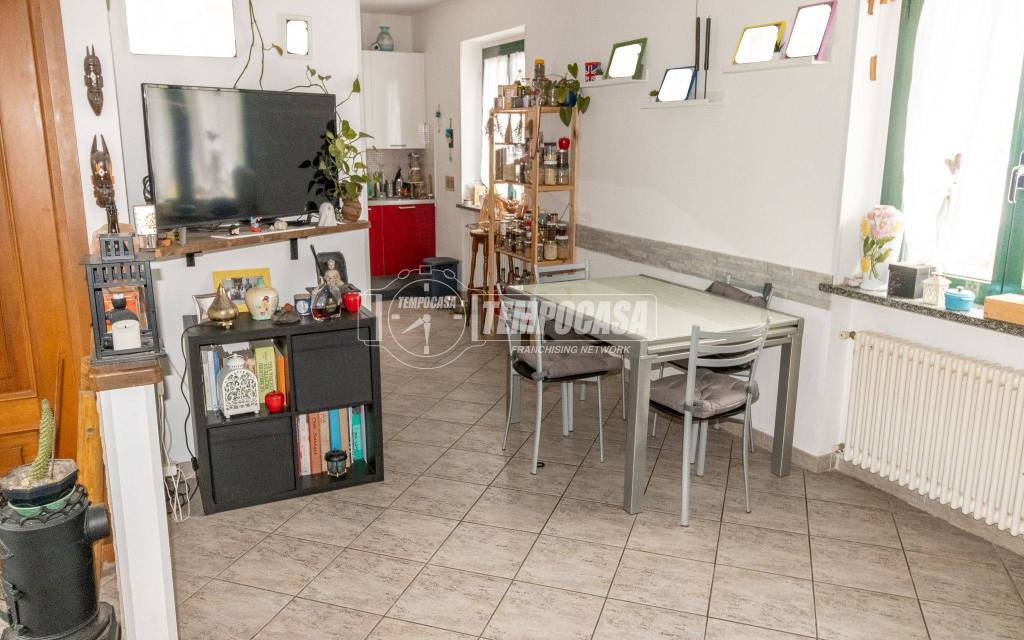 appartamento in vendita a Chianocco