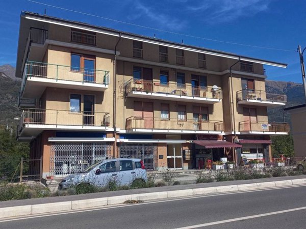 appartamento in vendita a Chianocco in zona Vernetto